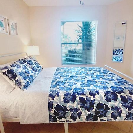 Paradise Sol 2Bd2Ba Condo On Golf Course Near Bch St. Petersburg Exterior photo