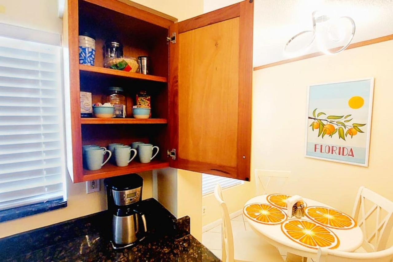 Paradise Sol 2Bd2Ba Condo On Golf Course Near Bch St. Petersburg Exterior photo